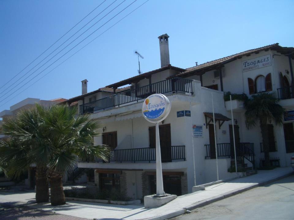 Tzogalis Apartments 1 Kallithea  외부 사진